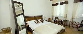 日内瓦旅舍 酒店